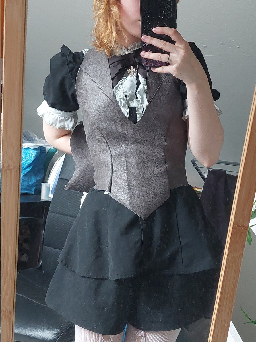 pixelclip_'s tweet photo. Making Shadowheart's camp outfit! https://t.co/V0EyIxDzhu