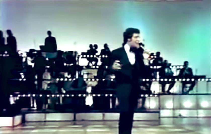 #TomJones  -  #WhatsnewPussycat 
youtu.be/KAVpqOG-HDY?si… via <a href="/YouTube/">YouTube</a>
#caturday
My parents lived in Las Vegas, &amp; we always went there anyway (2-lane hwy back then). I can't forget the Zzyxx Road exit. She loved Tom Jones &amp; took me along to his live show once. It looked just like