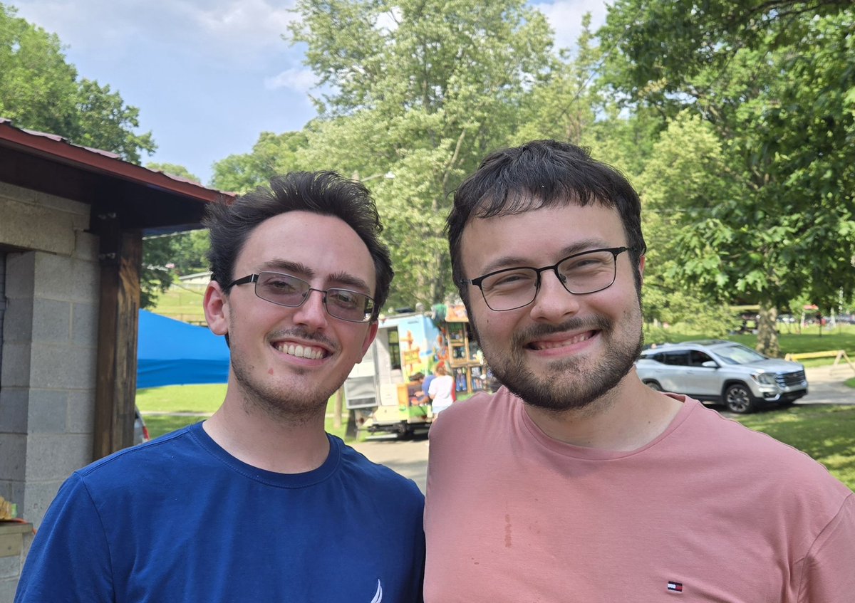 roseforacc's tweet image. It's great to be celebrating independence today in Carnegie with Carnegie's next mayor, Sam Bigham! 🇺🇲🎆