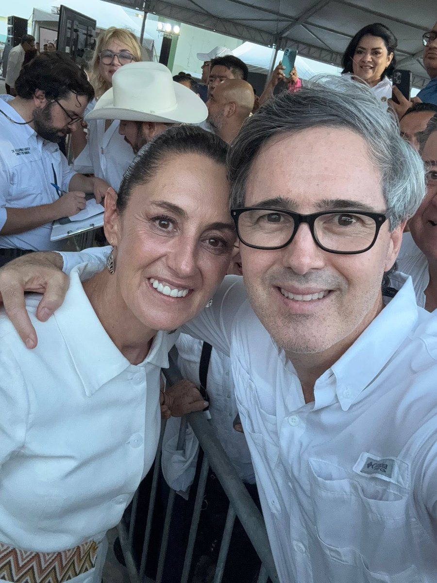 ¡Me consta! Tenemos una Presidenta de territorio.
@ClaudiaShein ha venido 4 veces a Tamaulipas y ya recorrió todo el país 2 veces.
La admiro mucho. ¡Nos pone el ejemplo de servir al pueblo!
#JREsMorena #TengoSueñosParaTamaulipas #ClaudiaSheinbaum