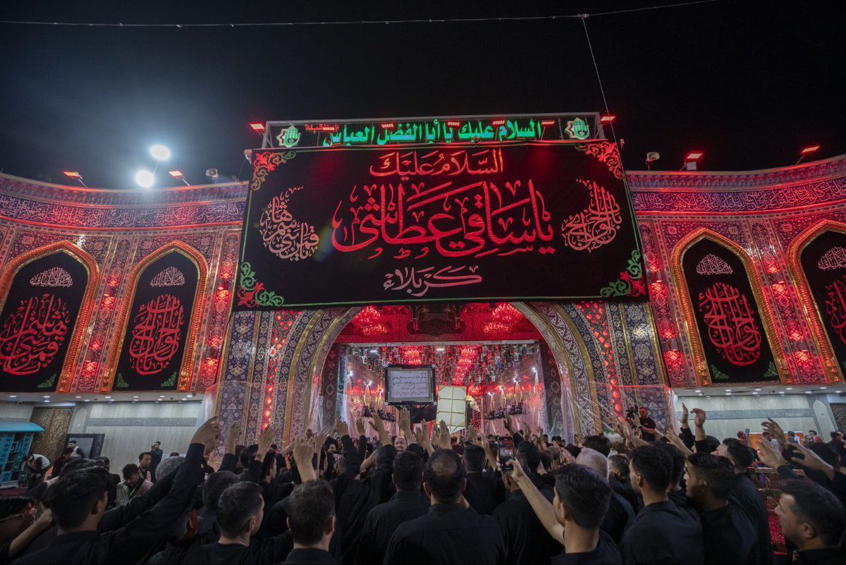Nick_1824's tweet image. اگر فداکاری بزرگ حسین‌بن‌علی نمی‌بود که این فداکاری، وجدان تاریخ را به کلی متوجه و بیدار کرد، در همان قرن اول یا نیمه‌ی قرن دوم هجری، بساط اسلام به کلی برچیده میشد.
#ملت_امام_حسین
#پايتخت_حسینی