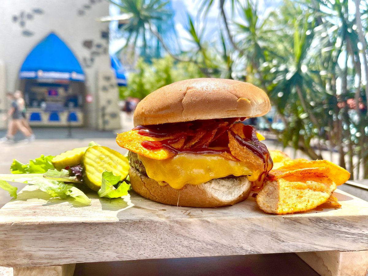 🚨🍔 Burger Alert! Indulge in our mouth-watering Grilled Wagyu Grippo BBQ Burger, available today starting at 2 PM! 

Try this gourmet creation for $17.99 while supplies last!

📍 Wishbone Grill
🍽️ Dining Plans accepted!