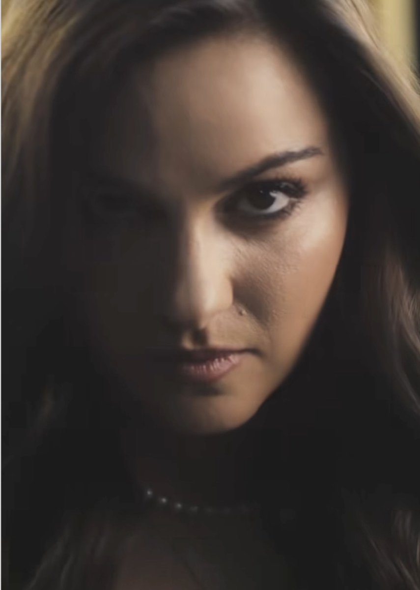 centralmaitebr's tweet photo. 🚨 POP EMERGENCY! Maite Perroni acaba de anunciar absolutamente nada. https://t.co/POa8nivdxN