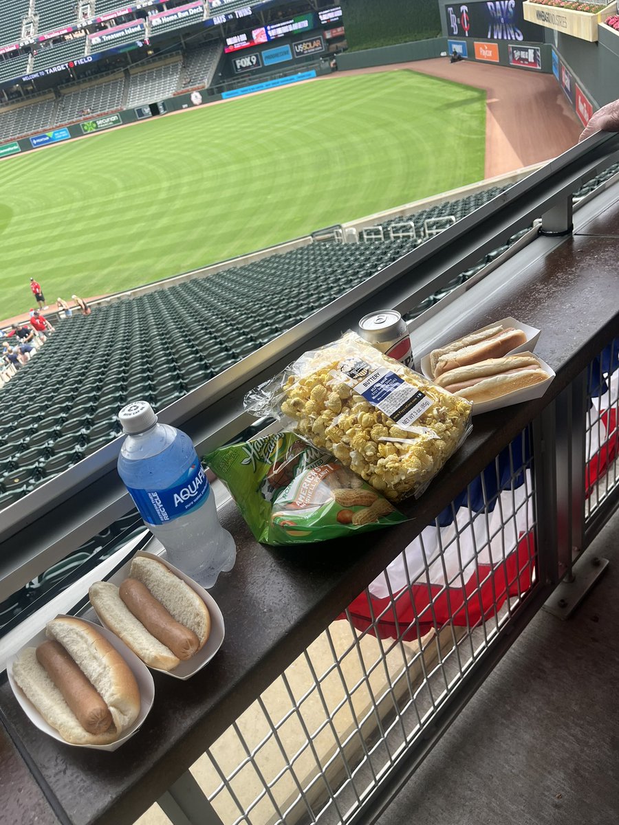 John Bonnes tweet media