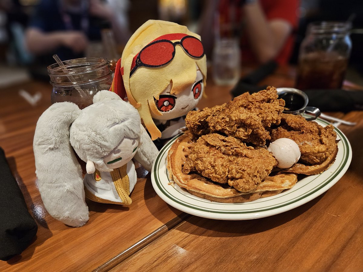 gorfeht's tweet image. fun times at AX (day 2)