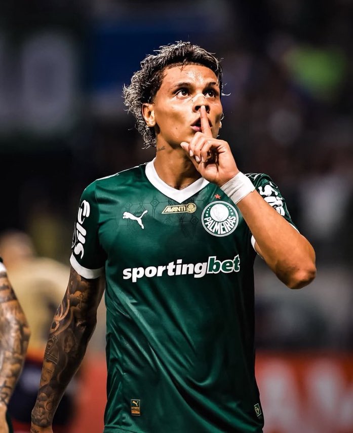 DT_ferencias's tweet image. 🚨🚨 Richard Rios pode ser jogador do Benfica nas próximas horas 🔴⏳️

O Jogador Colombiano quer jogar no Benfica.