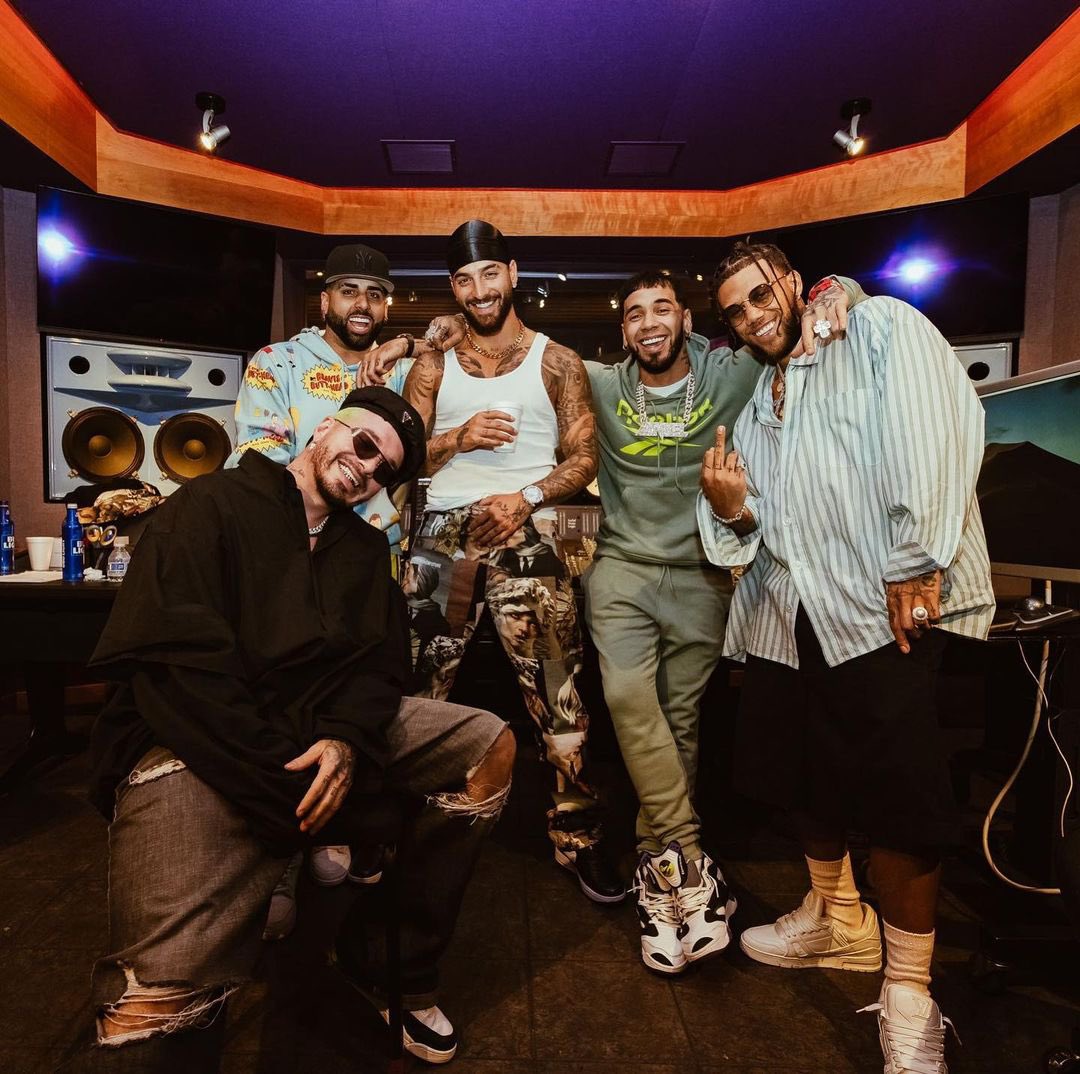 Abro hilo 🧵 

previews de canciones que nunca llegaron a salir pero hubiesen sido histórica🔜