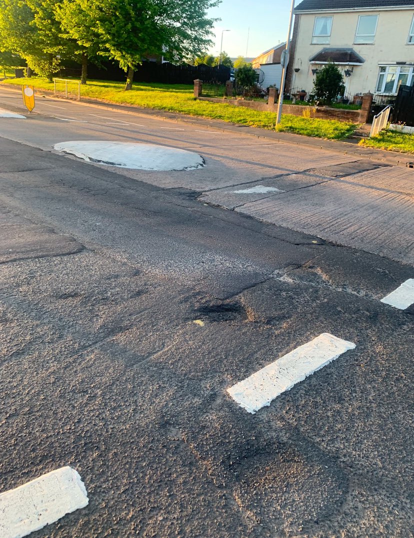 shayfox2621's tweet image. ✅DELIVERY
📍Summerhill Drive
Pot-hole resurfaced following request from local residents
#AllianceWorks