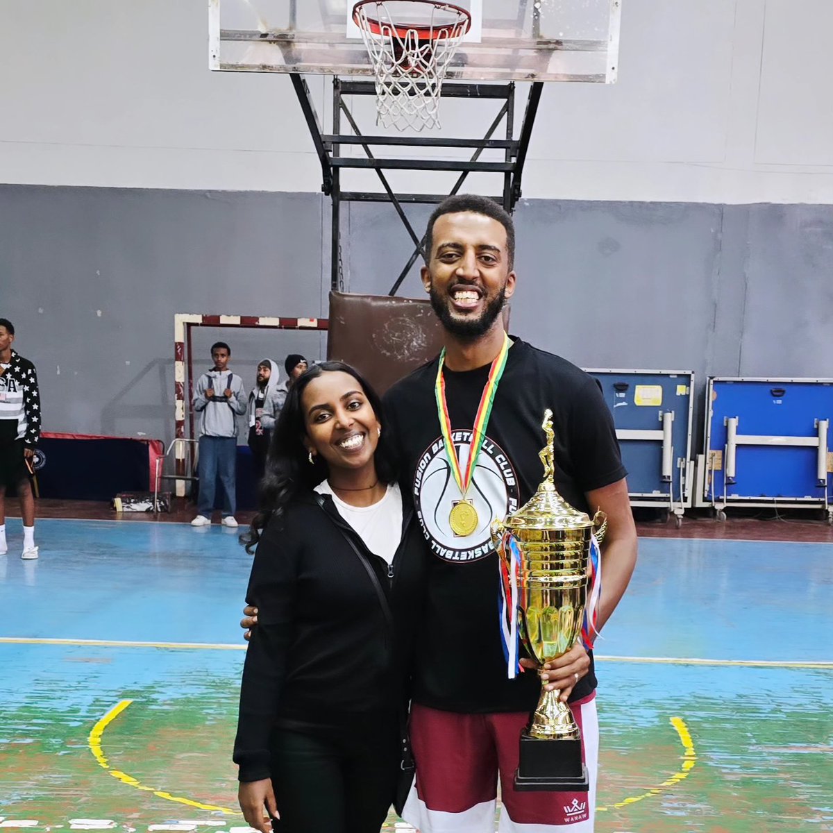 ኃይለማርያም/ ባንቴ tweet media