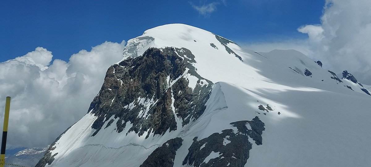 Andy.rooke ππ¬π§ πͺπΊ (@andyrooke38) on Twitter photo We grabbed the Breithorn which is our 3rd 4000m Mountain in 5 days, I set out to climb x5 4,000m  mountains for my fundraiser #AndysAlpineEpic we've repeated  a couple, but hopefully we'll climb the Bishorn Tues, making 5 different mountains over 4,000m 
justgiving.com/page/andrew-ro⦠We grabbed the Breithorn which is our 3rd 4000m Mountain in 5 days, I set out to climb x5 4,000m  mountains for my fundraiser #AndysAlpineEpic we've repeated  a couple, but hopefully we'll climb the Bishorn Tues, making 5 different mountains over 4,000m 
justgiving.com/page/andrew-roβ¦
