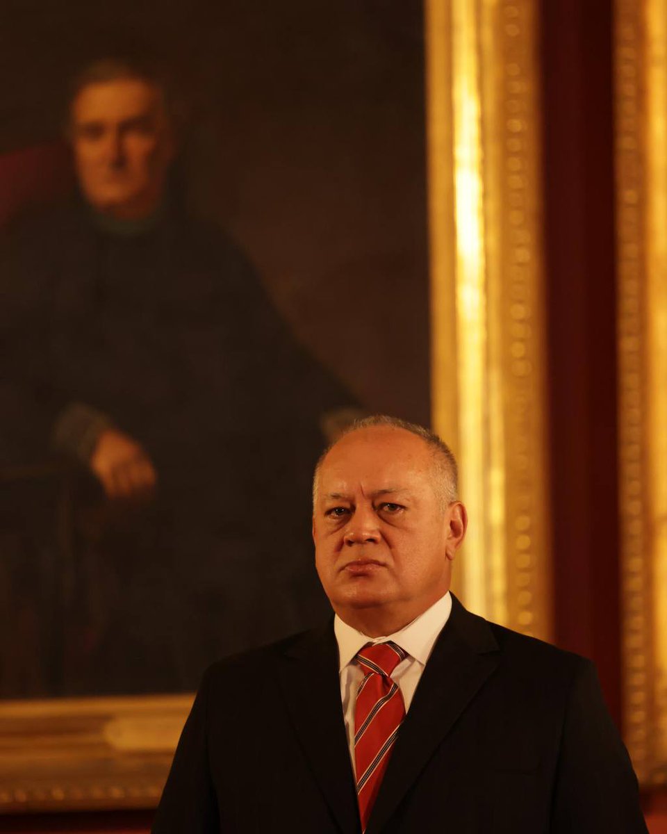 EDUARDO LAND (@elantmjs24) on Twitter photo Día de la Independencia. Salón Elíptico de la Asamblea Nacional 🇻🇪 5 julio 🇻🇪🇻🇪
Ministro Capitán Comando Diosdado Cabello R 🇻🇪🇻🇪🇻🇪
<a href="/dcabellor/">Diosdado Cabello R</a> Día de la Independencia. Salón Elíptico de la Asamblea Nacional 🇻🇪 5 julio 🇻🇪🇻🇪
Ministro Capitán Comando Diosdado Cabello R 🇻🇪🇻🇪🇻🇪
<a href="/dcabellor/">Diosdado Cabello R</a>