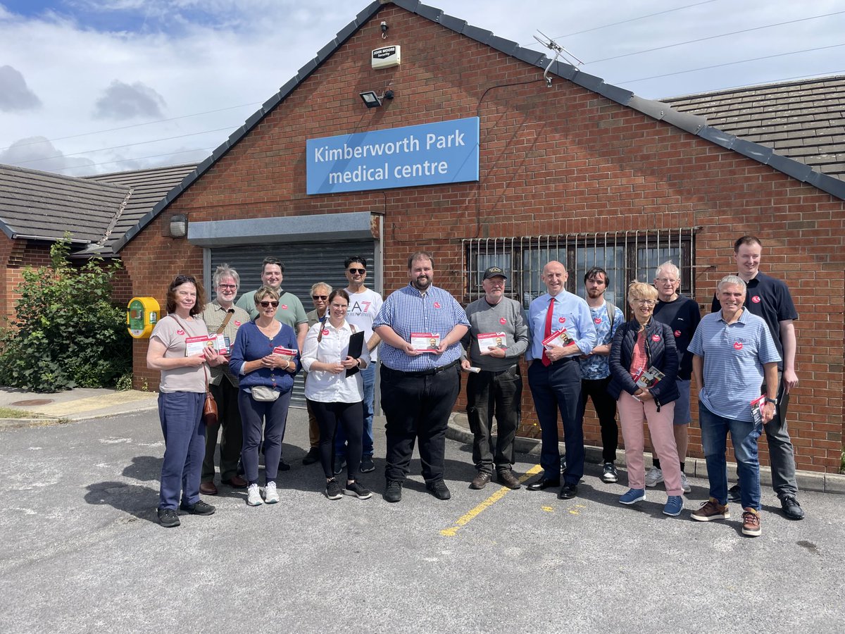 JohnHealey_MP's tweet image. Very good support for our Labour candidate Kieran Bold today, in the canvass team and on the doorstep … thank you! Vote Labour on Thursday in the Keppel by-election 🌹