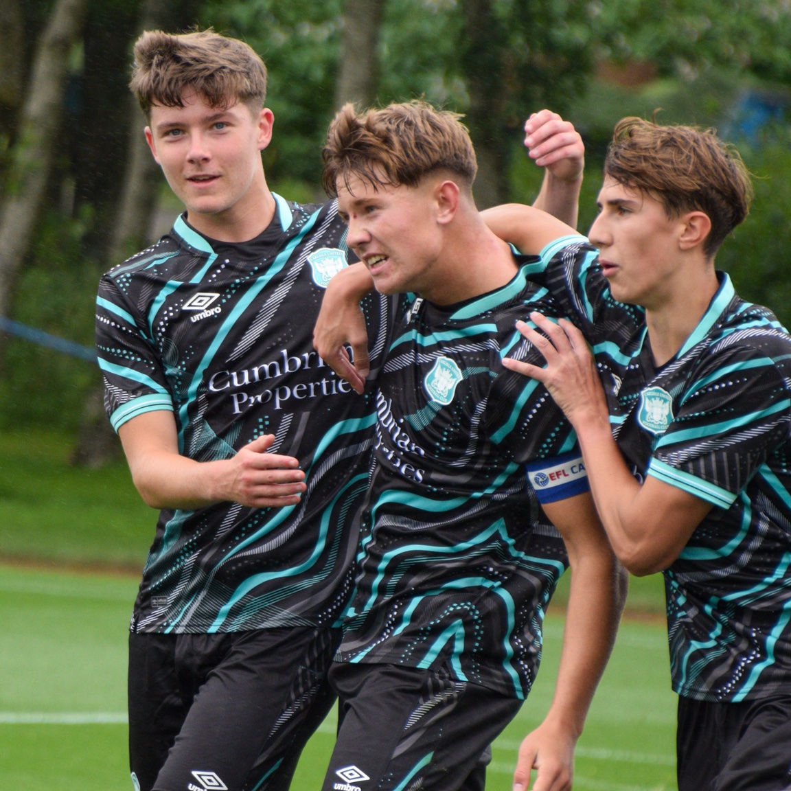 CUFCAcademy's tweet image. First team training in the morning, before netting for the youth team in the afternoon at Rangers.

🤯 Quite the day for Hayden Atkinson.