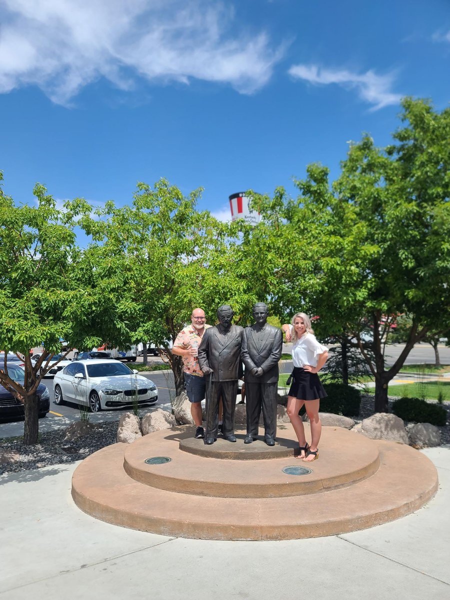 You didn’t have to praise me publicly, lift me up and make me feel important. You didn’t have to make South Korea even more special for me. You didn’t have to take us on adventures and share your time with us. You didn’t have to share your wisdom and knowledge while entertaining