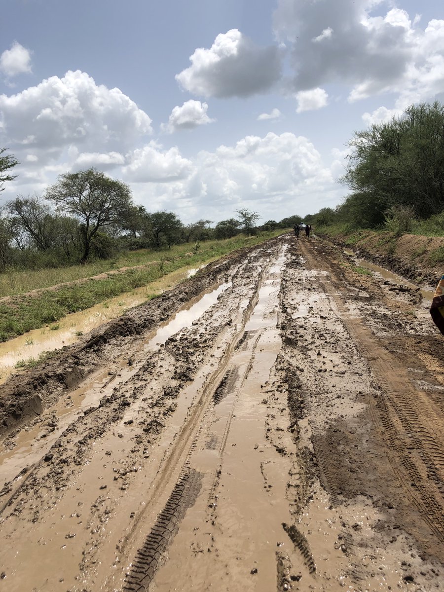 ThekarimojongO's tweet image. Kotido-Moroto Road today 

Reminder we always vote @NRMOnline 99% 

@MoWT_Uganda @GenWamala