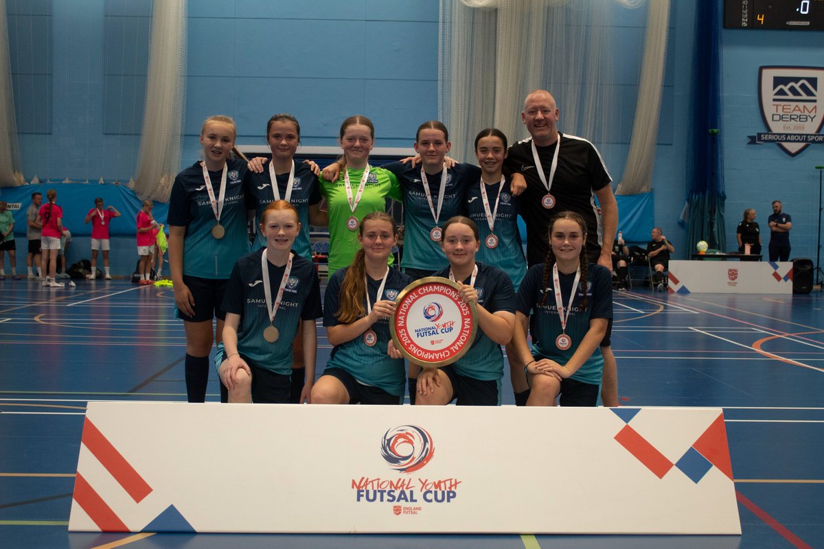 EnglandFutsal's tweet photo. YOUR U14 GIRLS NATIONAL CHAMPIONS 🏆

Congratulations to Tyneside Tigers who completed a late turnaround to win an incredible final 4-3 against @BraintreeFClub 👏🐯

@NorthumFA 

🦁🦁🦁 https://t.co/Zh4riKkrcv