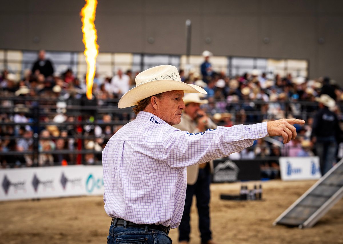 CODY SNYDER BULLBUSTIN’ tweet media