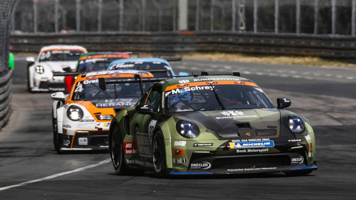 Porsche Sixt Carrera Cup Deutschland (@carreracupde) on Twitter photo #CarreraCupDE – “My daughter Emma serves perfectly as my good-luck charm. I definitely should bring her to each race.”
Michael Schrey (Bonk Motorsport), who won the ProAm classification at #Norisring in a special Bundeswehr branded #Porsche #911GT3Cup
<a href="/PorscheRaces/">Porsche Motorsport</a> #CarreraCupDE – “My daughter Emma serves perfectly as my good-luck charm. I definitely should bring her to each race.”
Michael Schrey (Bonk Motorsport), who won the ProAm classification at #Norisring in a special Bundeswehr branded #Porsche #911GT3Cup
<a href="/PorscheRaces/">Porsche Motorsport</a>