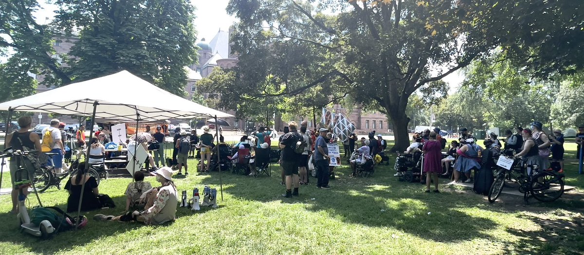 DavidMeyers6's tweet photo. 14th annual Toronto Disability Pride March is live NOW on Queens Park North lawn.
So far, 100+ community members are here being loud and proud! #TDPM https://t.co/fRjKbs0o1V