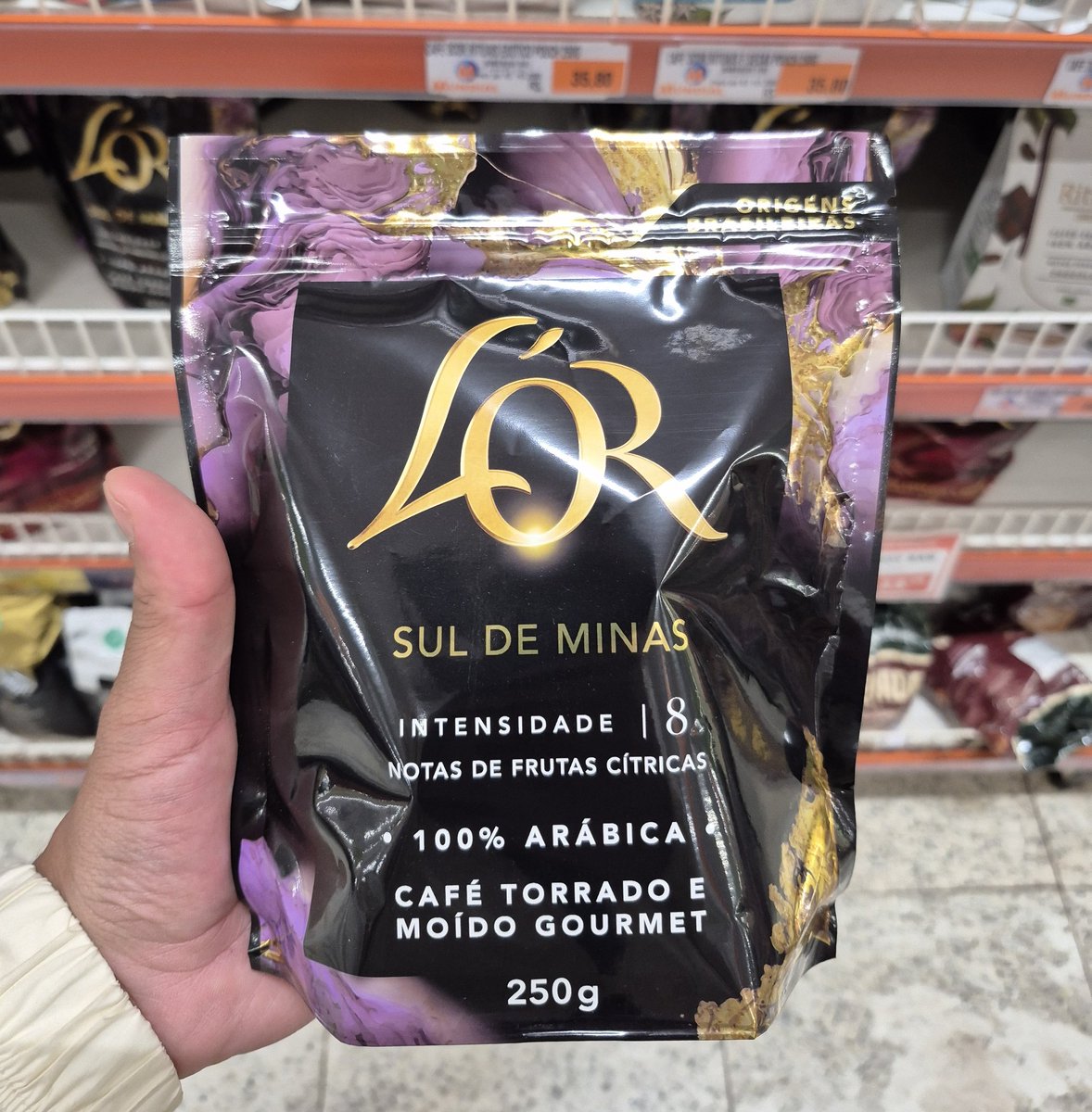 Impressionante esse café não ser um amaciante