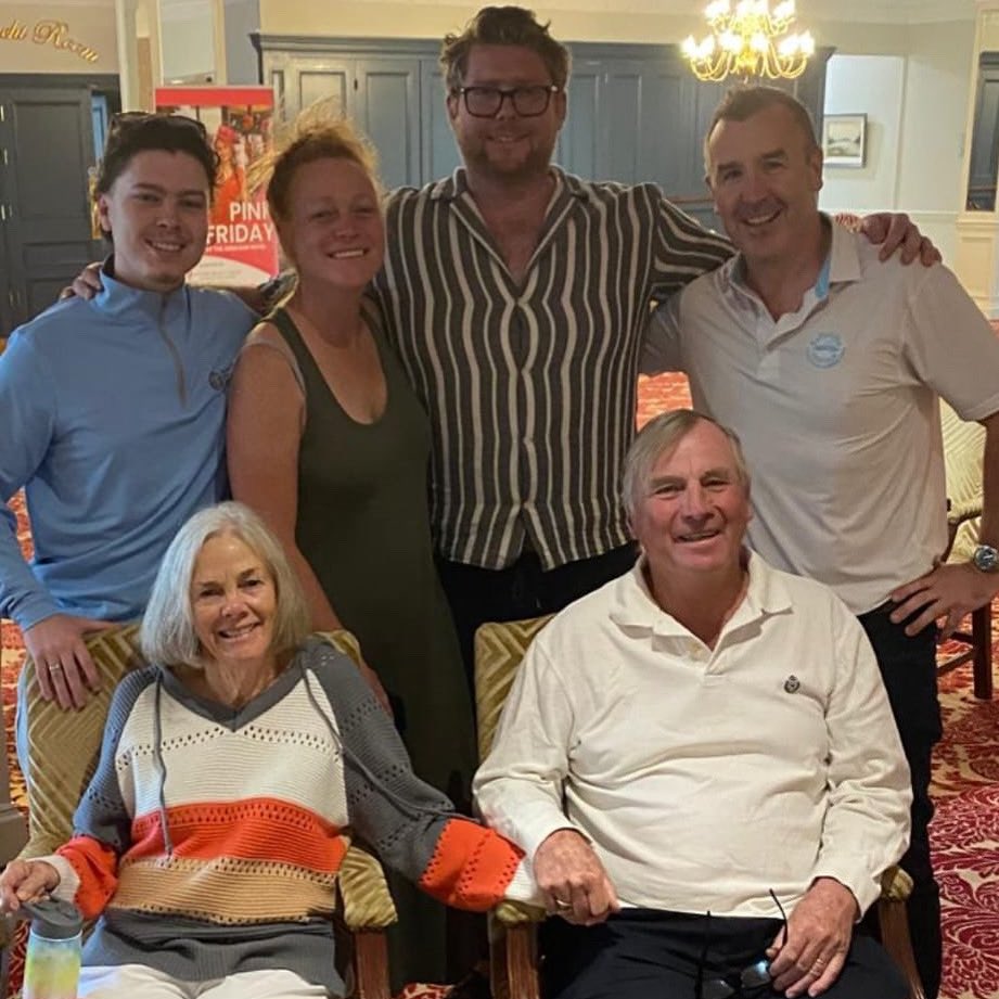North&WestCoastLinks (@irllinksgolf) on Twitter photo Our own Dave and Aaron meeting with the McCarthy family who played <a href="/CarneGolfLinks/">CARNE GOLF LINKS</a> and <a href="/EnniscroneGolf/">Enniscrone Golf Club</a> and stayed at the wonderful <a href="/ArdilaunHotel/">ArdilaunHotel</a>
💚☘️
#golf #golfireland #golfholiday Our own Dave and Aaron meeting with the McCarthy family who played <a href="/CarneGolfLinks/">CARNE GOLF LINKS</a> and <a href="/EnniscroneGolf/">Enniscrone Golf Club</a> and stayed at the wonderful <a href="/ArdilaunHotel/">ArdilaunHotel</a>
💚☘️
#golf #golfireland #golfholiday