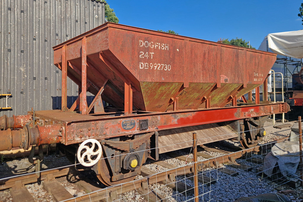 The next project for our group wasn't on a wagon we owned! 

Dogfish DB992730 is a PVR owned wagon but after 13+ years in primer it definitely required some TLC.

As part of the agreement of calling the PVR our home, we were asked to work on some home fleet vehicles too!