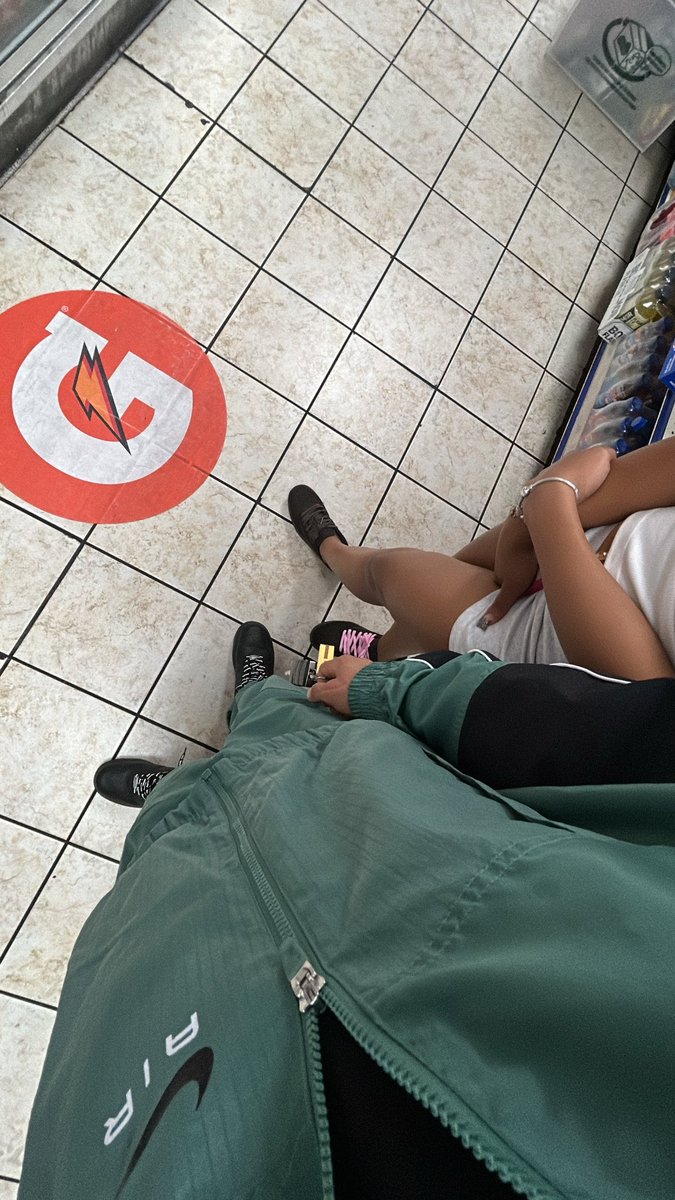 X seen me first 💚