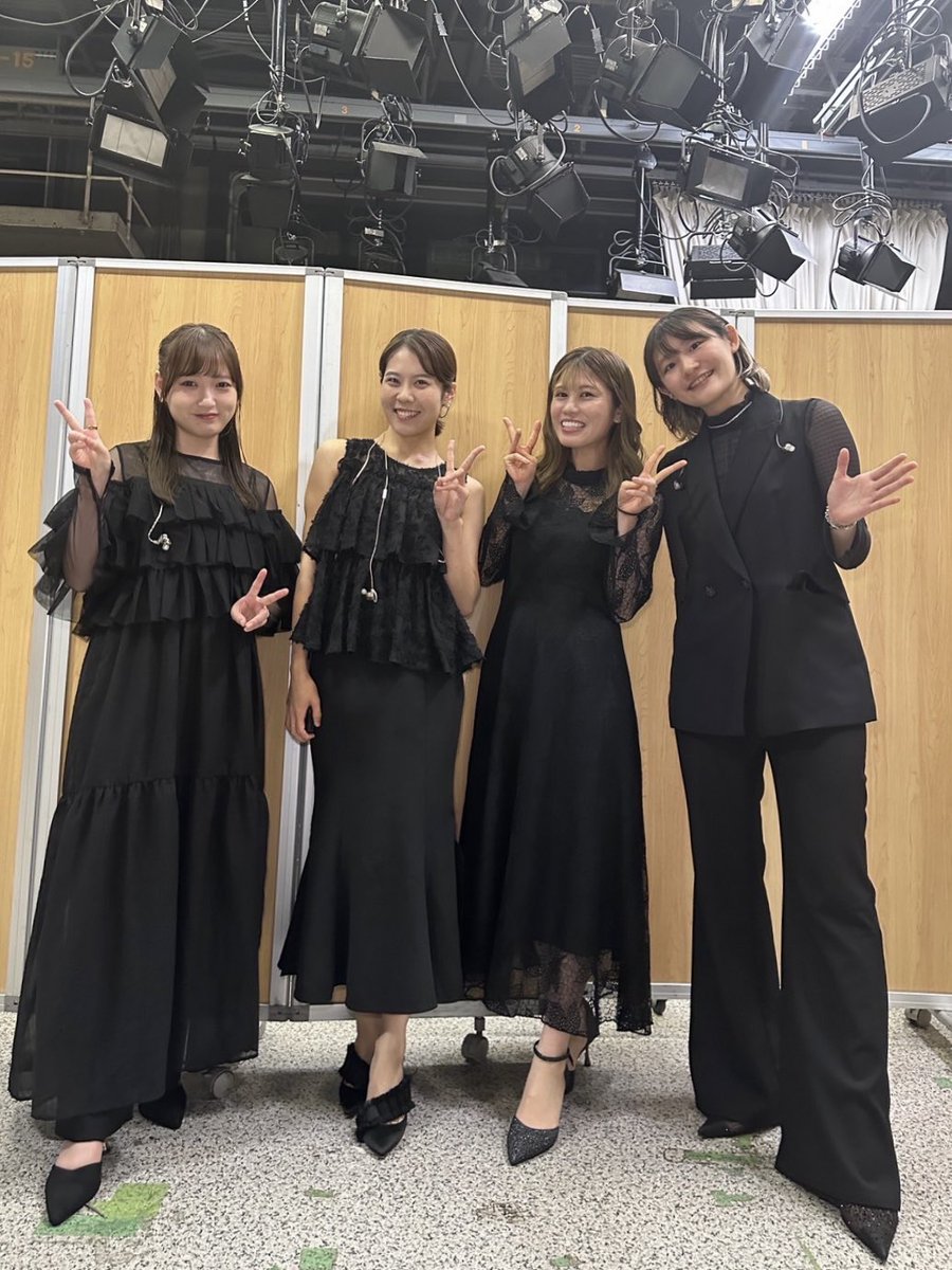 vc9yn's tweet photo. #NHK #Venue101

#キタニタツヤ さん
「まなざしは光」にて
カルテットで参加させていただきました！
ありがとうございました♪ https://t.co/DZbPl38Odu