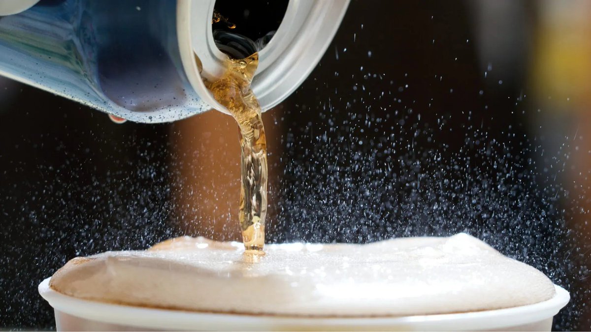 Beverage giants appear to be losing their fizz. 

Recent developments within the soda market suggest that the #beverageindustry may be entering a new phase, with Pepsi, Coca-Cola, and Keurig Dr Pepper stocks on the decline.

Article: foodinstitute.com/focus/investor…

#beveragenews