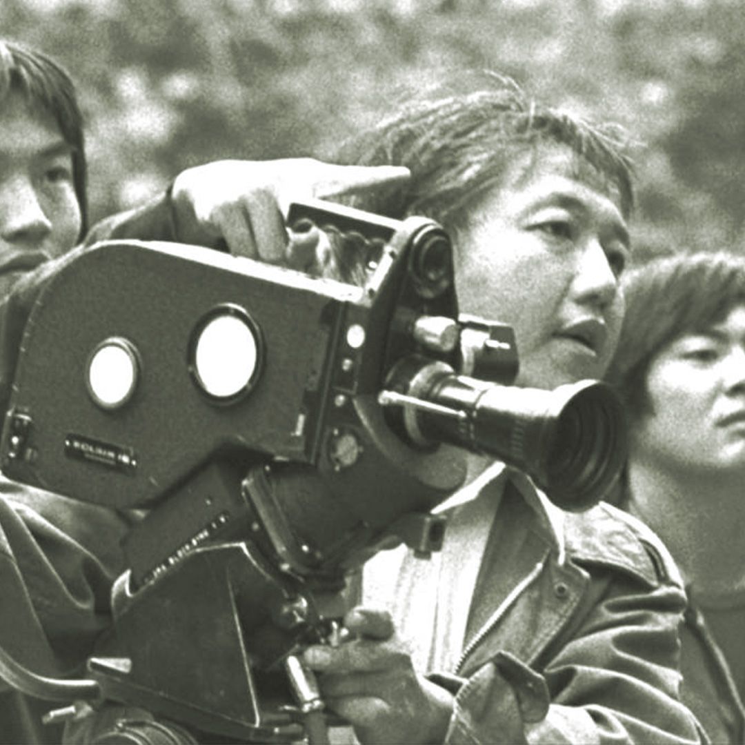 QAmericans442's tweet image. Robert A. Nakamura — born July 5, 1936 — was the “godfather of Asian American media.”

A son of incarcerees, he helped define AAPI identity on screen with films like Manzanar (1972).

He passed away on June 11, 2025.
May he rest in peace.

#RobertNakamura #AAPIHistory #Manzanar