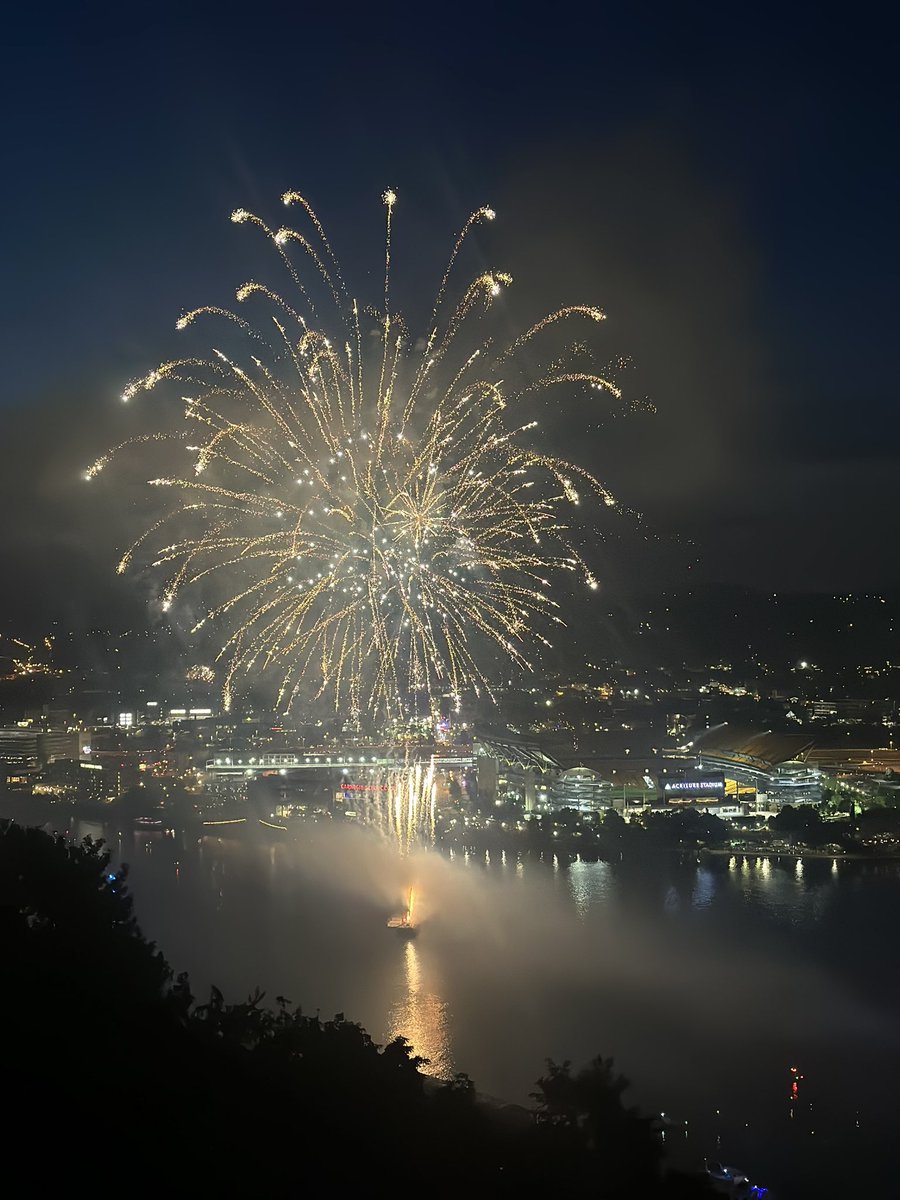 Tyler Overholt Daniel, MD (@md_overholt) on Twitter photo One week of fellowship down ππ»
Was awesome to celebrate the 4th in Pittsburgh with my co-fellow Tyler and many other new <a href="/upmcpedsurology/">UPMC Pediatric Urology</a> colleagues! One week of fellowship down ππ»
Was awesome to celebrate the 4th in Pittsburgh with my co-fellow Tyler and many other new <a href="/upmcpedsurology/">UPMC Pediatric Urology</a> colleagues!