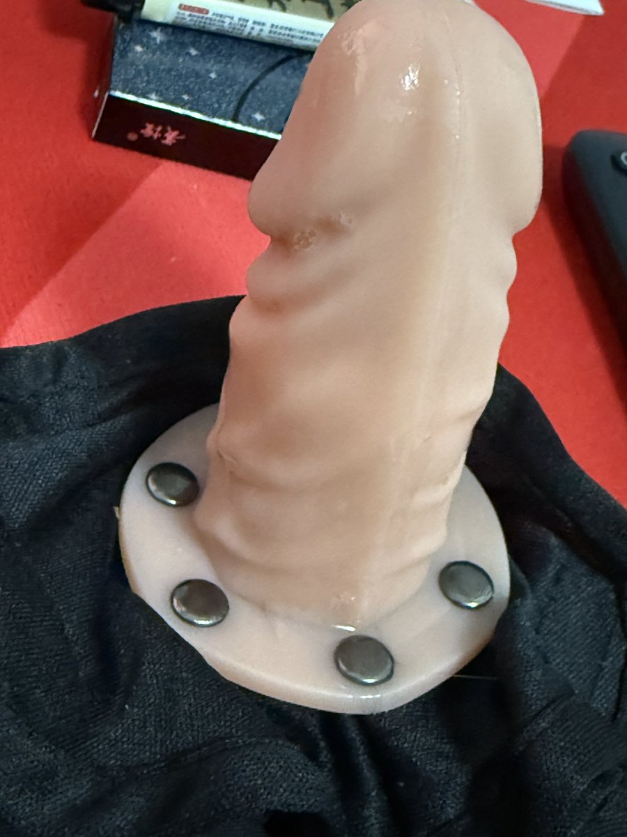 假鸡鸡口塞 坚持不了太久啊 #伪娘 #假鸡鸡 #口罩 #穿戴口塞 #CD