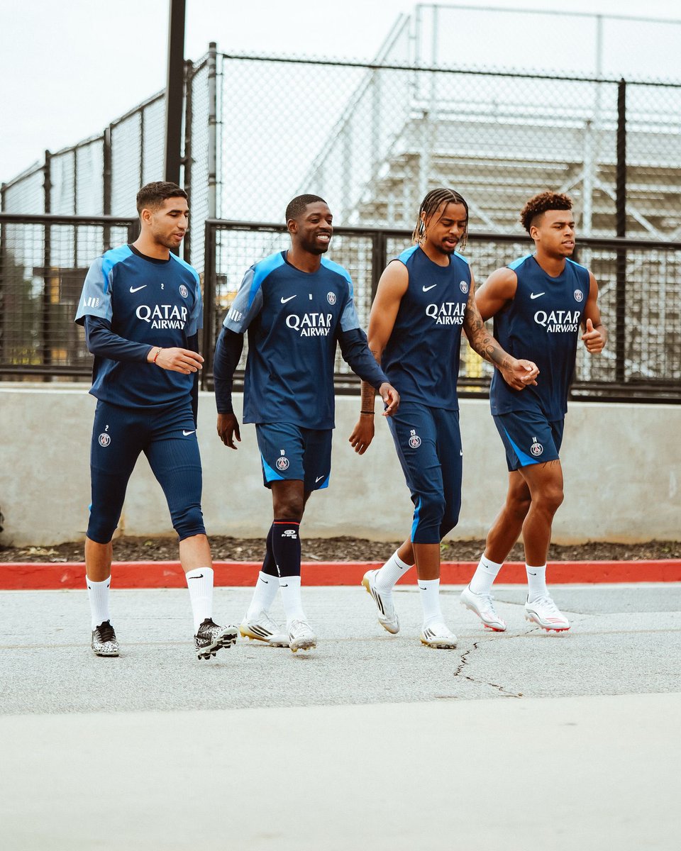 clery10_'s tweet image. 🚨 Pour fêter cette victoire, aucun fan du PSG ne devrait avoir moins de 20k abonnés 

🚨 Commente « JE FB » pour  que tout le monde te follow 🚨

Je follow back 🔴🔵