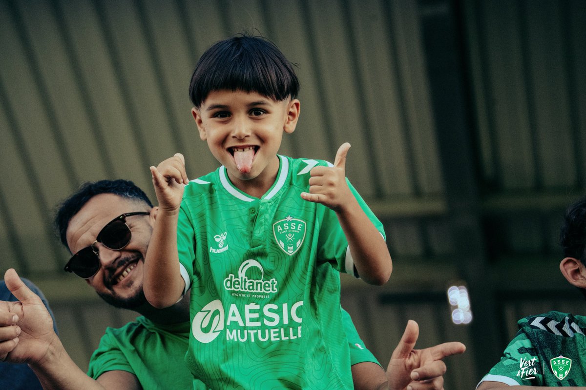 78e : Vous êtes près de 2000 pour ce premier rendez-vous de l'été ! 👏

💚 3-1 🔵 #ASSEECFC - #Prépa2526