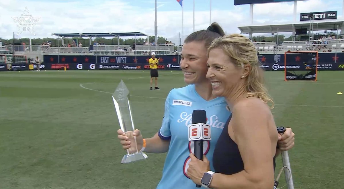 CHARLOTTE NORTH SHOOTS 91 MPH TO WIN THE @LEXUS FASTEST SHOT COMPETITION! 🏆