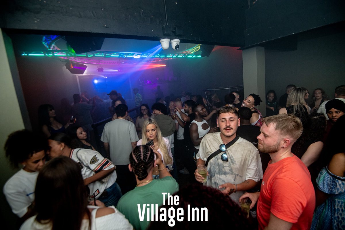 VillageBrum's tweet image. BRUMS BIG SATURDAY NIGHT 🌈 🪩
We’ve got a HUGE Village Saturday lined up for you TONIGHT for your Brum weekend!
🔊 The campest bops and pop floor fillers in the Main Room and as always, the latest RnB and Bashment in the Underground!
‼️FREE ENTRY
⏰Bar til 6AM