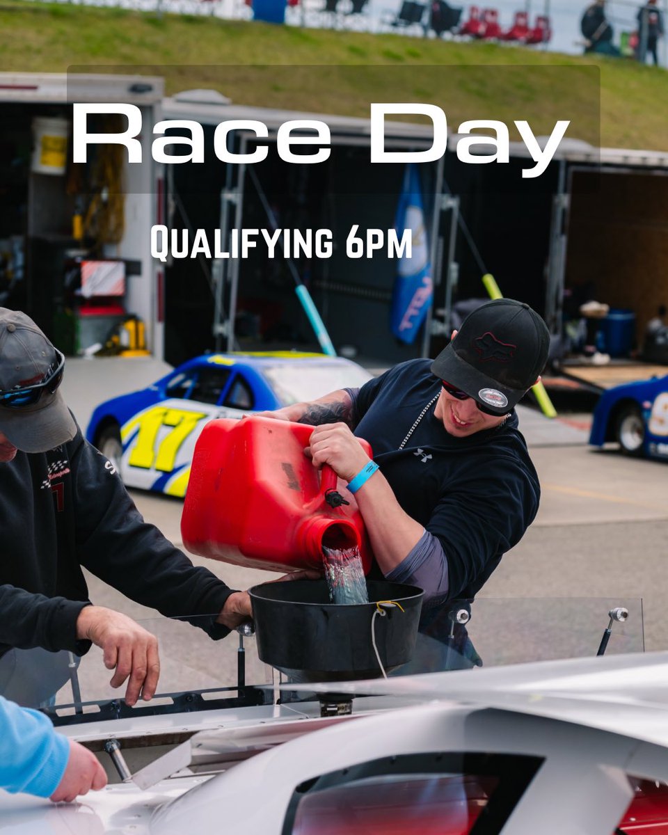 Raceday <a href="/Sunset_Speedway/">Sunset Speedway</a>