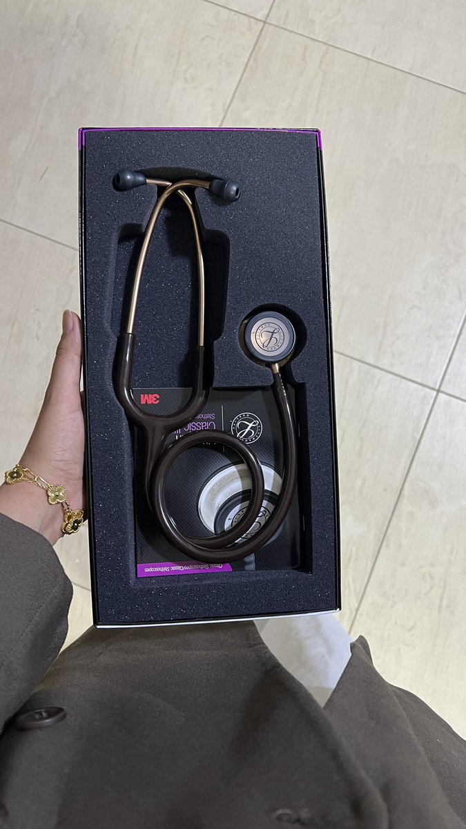 Finally , got my first stethoscope 🩺🤎