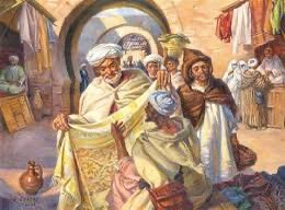 إن العيونَ رمتك إذ فاجأتَها
وعليك من شَهرِ الثّياب لباسُ

أمَّا الطَّعامُ فكل لنفسك ما تشا
واجعل لباسك ما اشتهاهُ النّاسُ