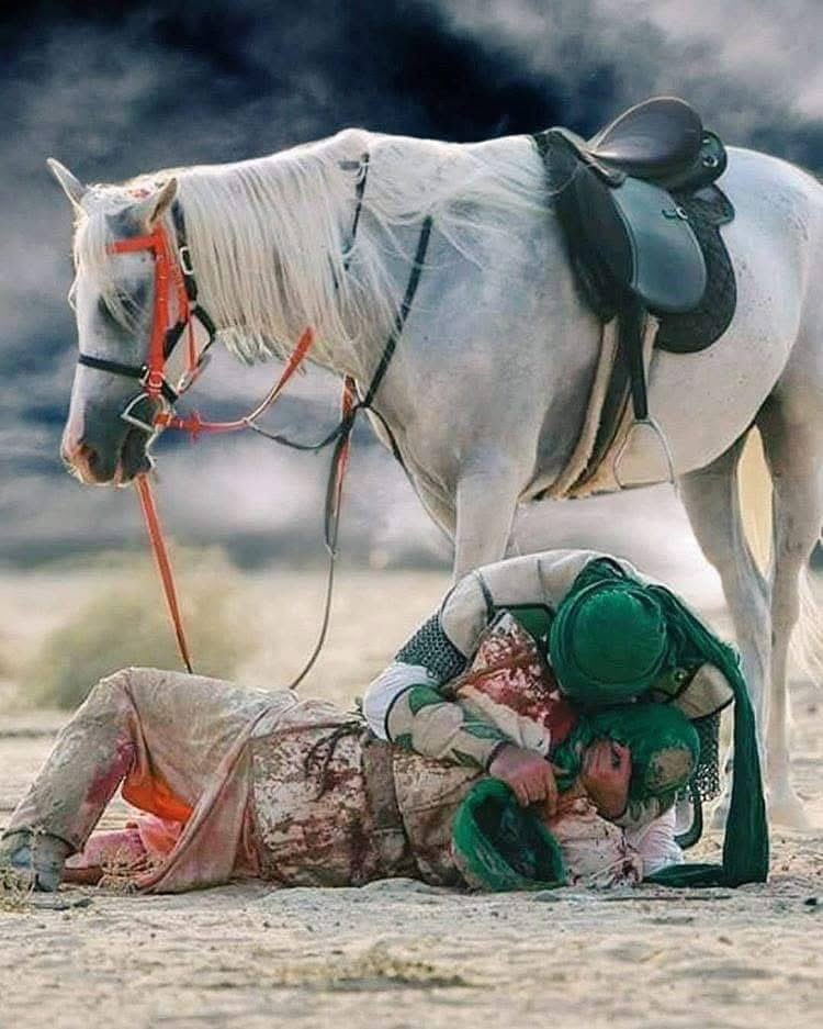في ذكرى استشهاد الإمام الحسين عليه السلام، نستذكر ملحمة الطف التي خُلّدت فيها معاني التضحية والعدل.
السلام على الحسين وعلى أصحاب الحسين الذين بذلوا مهجهم دونه.
عظم الله أجوركم.
#لبيك_ياحسين #عاشوراء