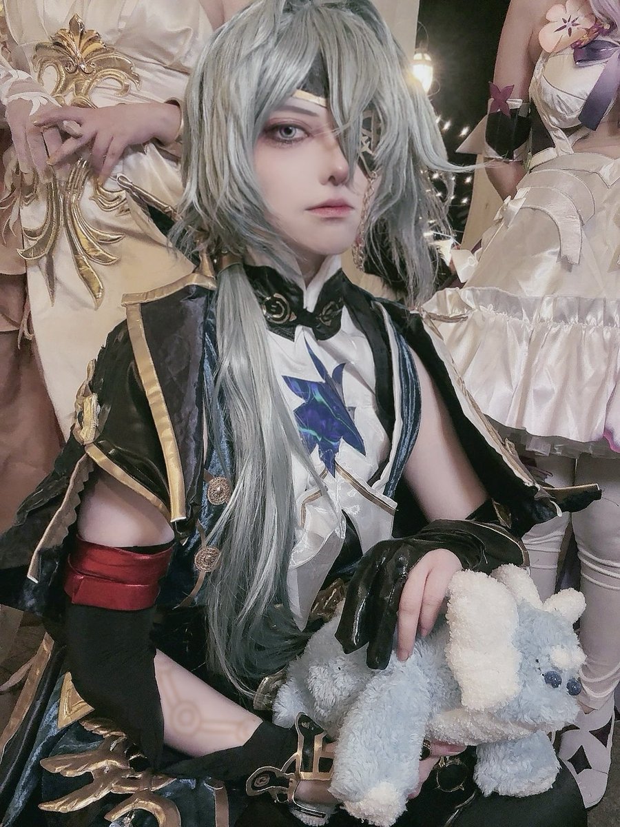 cosplay
ラグコス4着目！！アナクサゴラスです🦕
みんなもう眠そうですね…
#ラグコス #machikocos