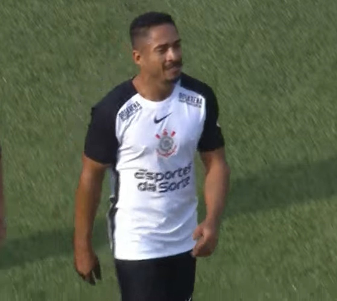 Cacete o Jorge Henrique com o físico melhor que os jogadores do Corinthians hoje