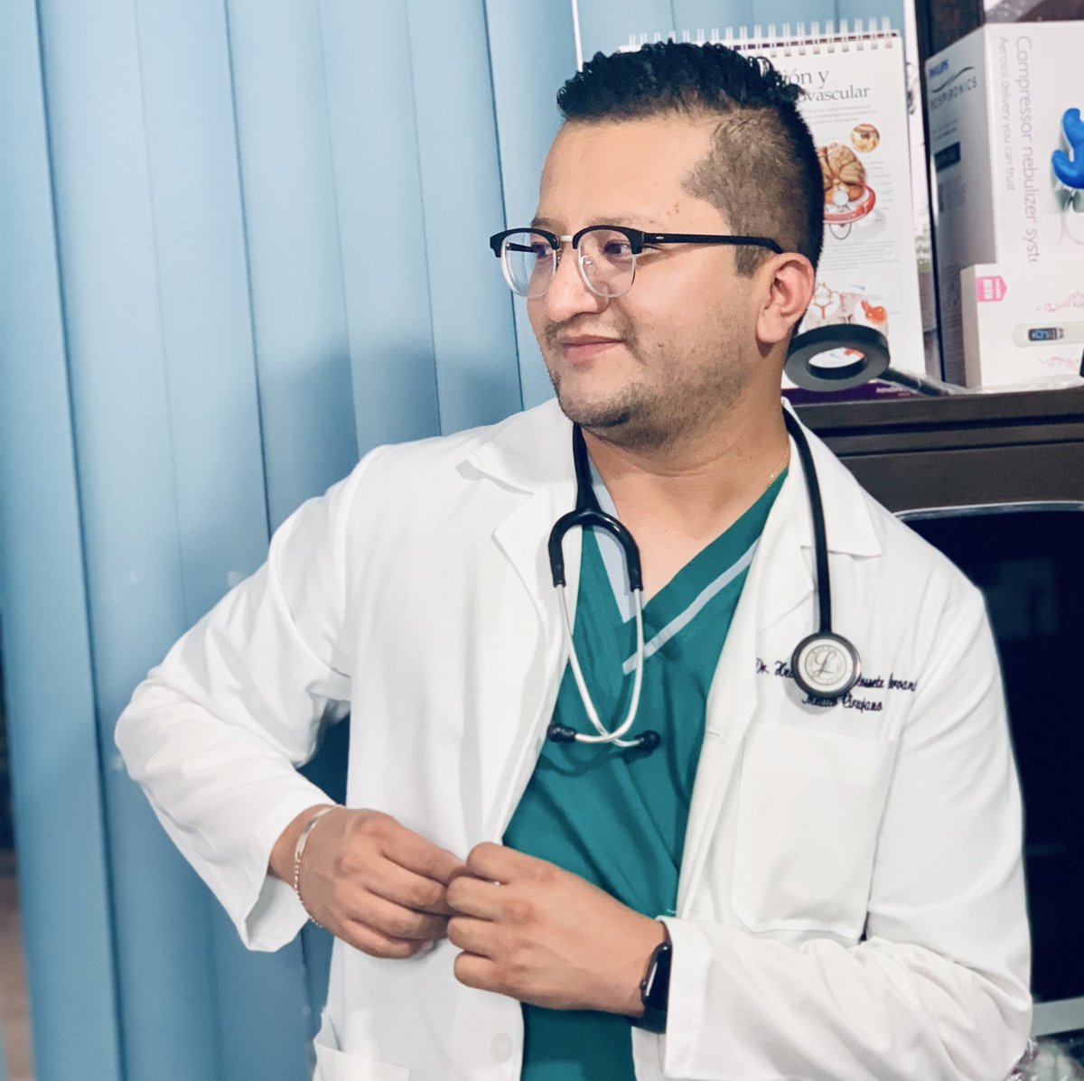 Dr. Hector Rossete (@hectorrossete) on Twitter photo Si estรกs cansado de que la salud se use como bandera polรญtica, aquรญ hablamos claro: ciencia, verdad y conciencia.
Ya somos 82 mil con criterio, aunque X nos tiene รบltimamente limitados. Si estรกs cansado de que la salud se use como bandera polรญtica, aquรญ hablamos claro: ciencia, verdad y conciencia.
Ya somos 82 mil con criterio, aunque X nos tiene รบltimamente limitados.