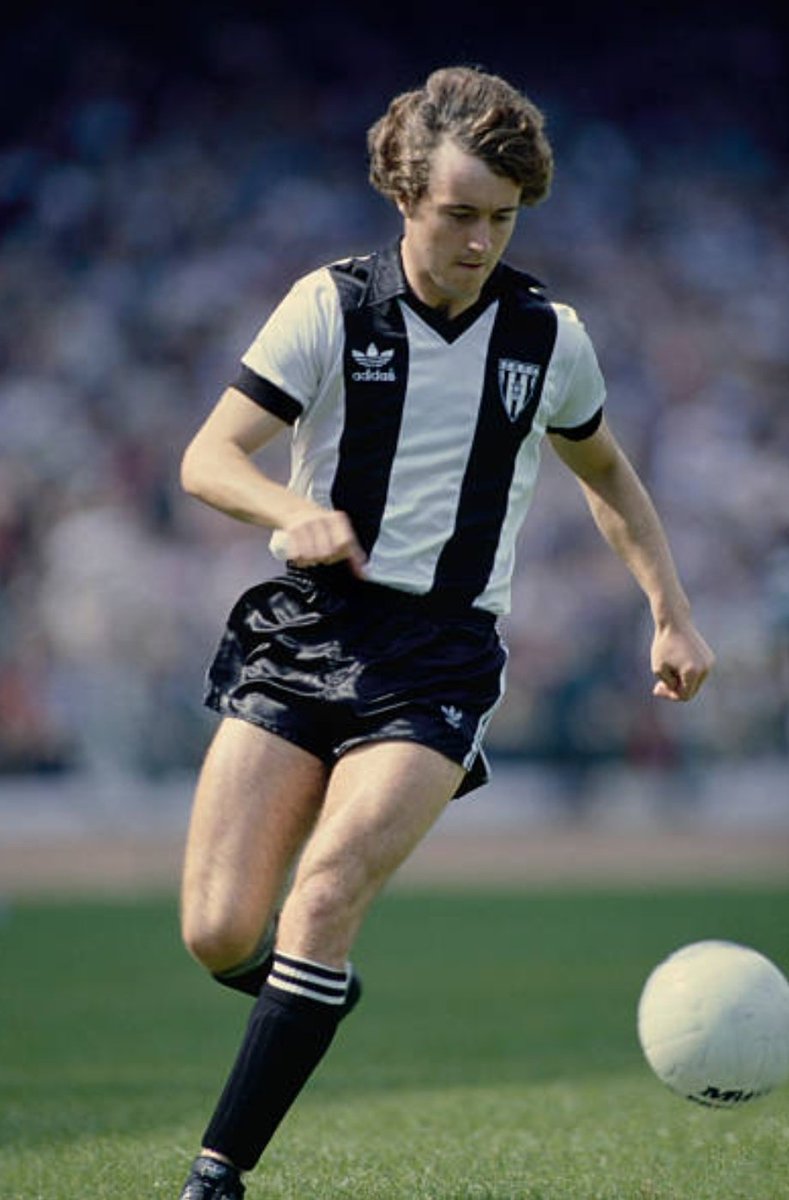 Billy Abercromby in action for St Mirren 

#StMirren #SMFC