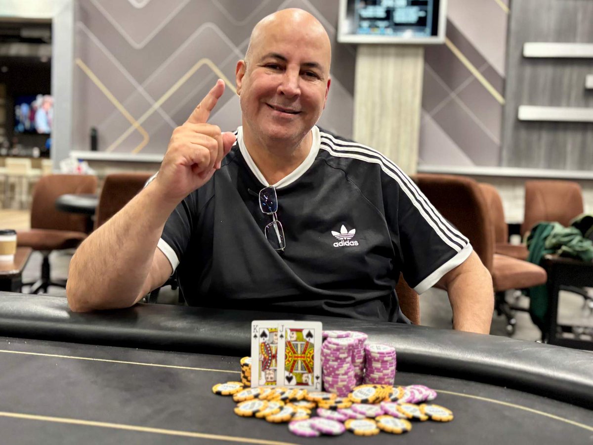 The second $15k No-Limit Hold'em <a href="/ARIAPoker/">ARIA Poker</a> High Roller concluded with Ray Qartomy and <a href="/MasatoYokosawa/">世界のヨコサワ</a> making a deal to take home $270,000 each - and Qartomy taking the win due to being chip leader.

Qartomy moves into the top 100 on the PGT leaderboard, while Yokosawa is 15th.