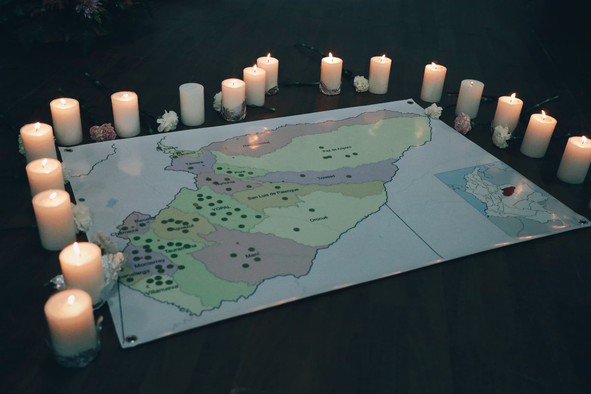 Como acto simbólico de cierre, las víctimas ubicaron, una a una, 19 velas alrededor del mapa de Casanare, representando a los municipios del departamento. Cada vela fue colocada mientras se enunciaba una frase que recoge el sentir de las víctimas con un mensaje de memoria y