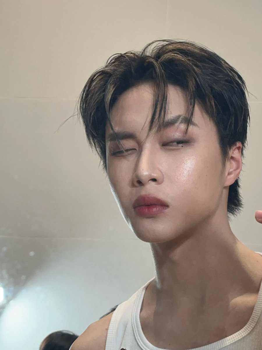 Jungyippy's tweet image. ขอบคุณ MIXEDPOP วันนี้มากนะคับ ชอบกันไหมวันนี้สนุกมากจิ้งจกตุ๊กแกจั๊กกิ้มเต็มไปหมด กลับบ้านปลอดภัยนอนหลับฝันดีคับบ

#MIXEDPOP2025_D1