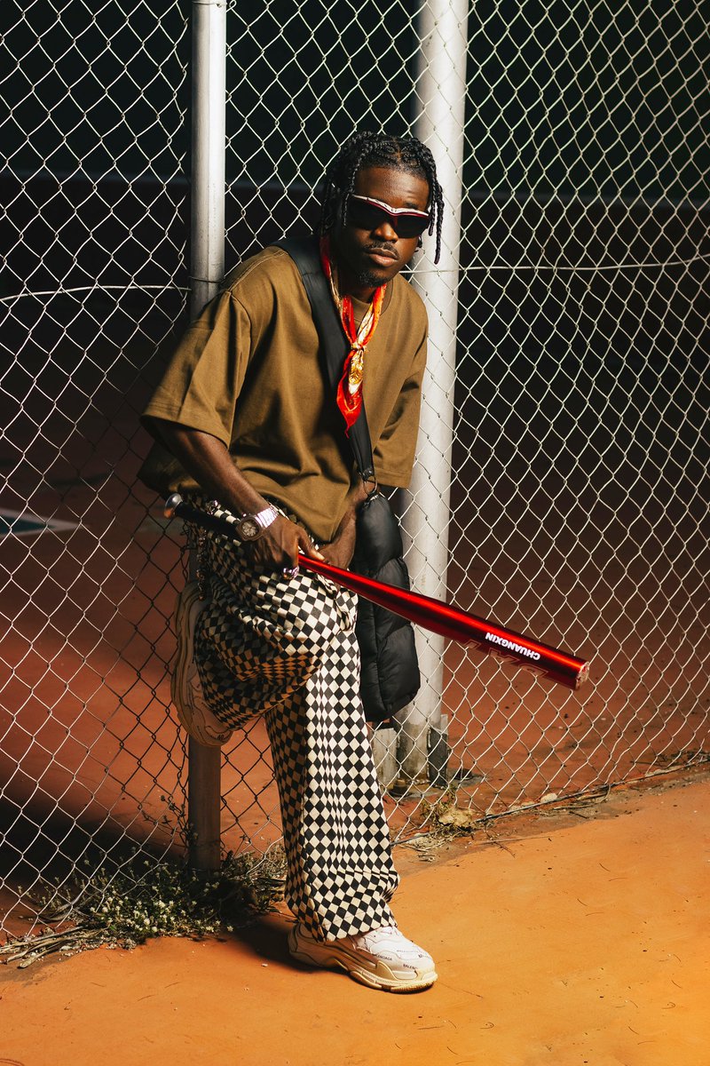 OpeoluwaBrain's tweet photo. SOME STORIES AREN’T LOUD
THEY GROW IM LAYERS, IN SHADOWS, IN PATIENCE.
THE REMIX ISN’T JUST MUSIC.
IT’S A REMINDER THAT WHEN ITS YOURS, IT WILL FIND ITS WAY.
#EGOBERMX #AfrobeatToTheWorld #FastRising #StayReady #twitter #startup #star #explorepage✨ #explorer #explore https://t.co/FqajCD2fTr