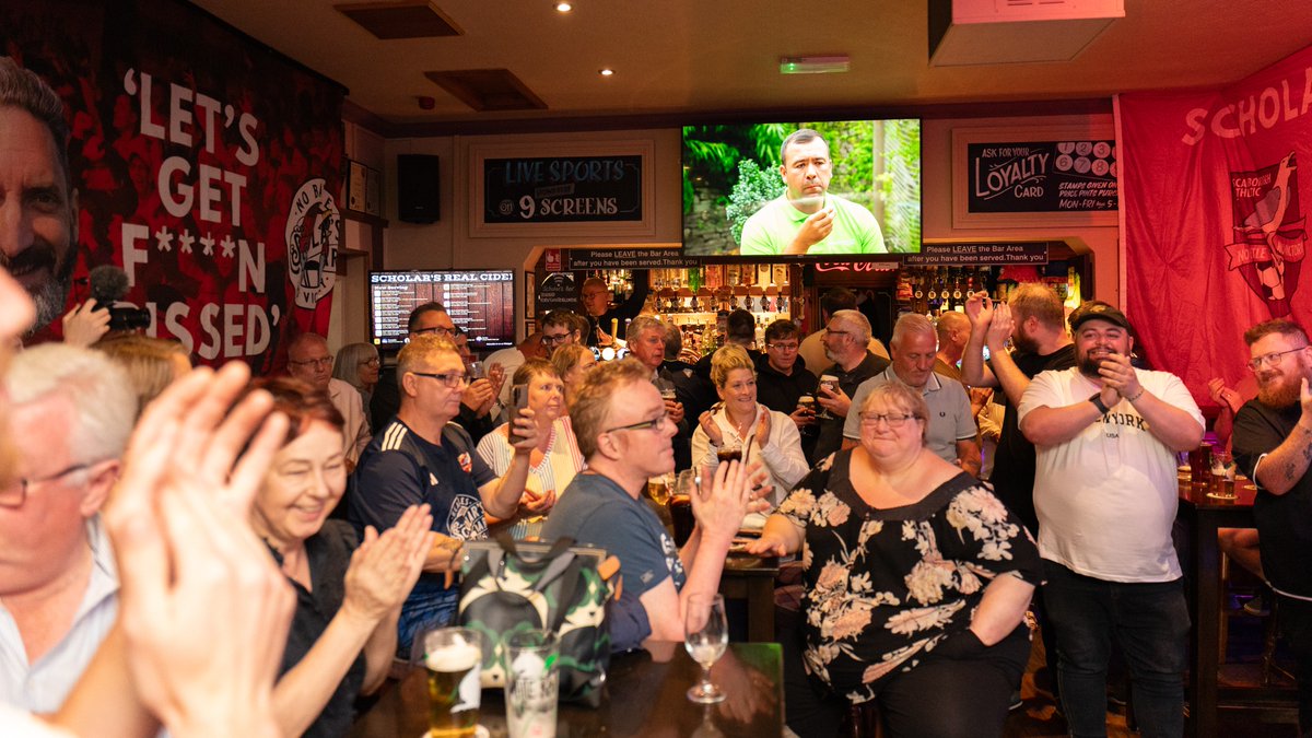 📸 KIT LAUNCH CAM

It was great to see so many Seadogs at <a href="/scholars_bar/">Scholars Bar Scarbro</a> last night for our Away Kit launch 🤩 View the full album on FB.

<a href="/wanderinguk1/">Wandering Photography UK</a>
#100PERCENTFANOWEND #UTB