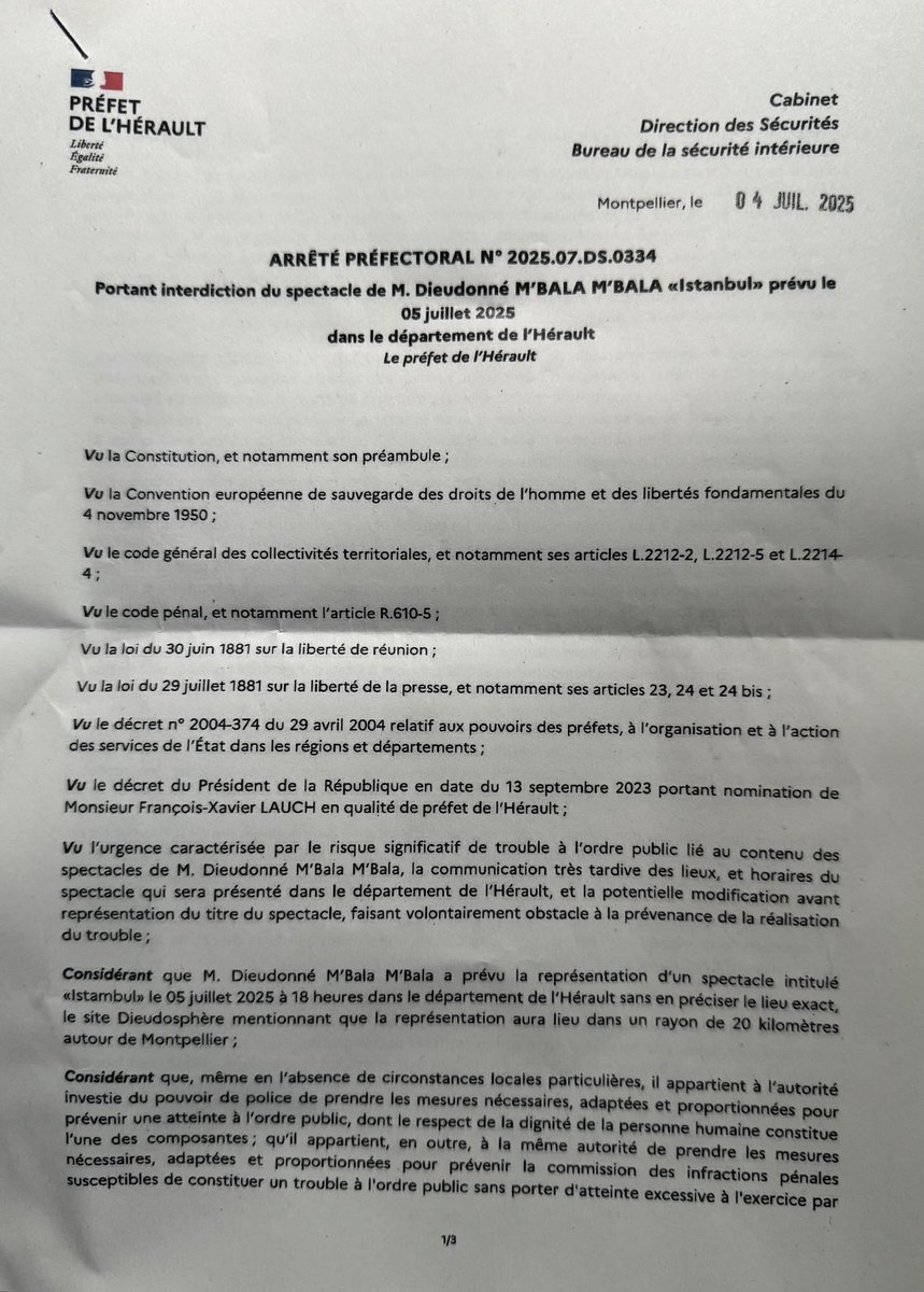 MbalaDieudo's tweet image. Record battu avec 5 arrêtés dans la semaine sur instruction du ministère de l’intérieur!J’ai décidé de les encadrer et de les mettre en vente aux enchères.Chaque acquéreur recevra en plus de l’œuvre unique(signé par le préfet)et moi une quenelle d’or à son nom.dieudosphere.com